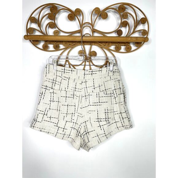 Maeve Tweed Shorts white, black 6 - Picture 7 of 8